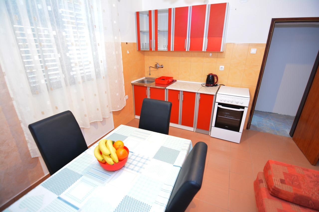 Apartments Jovana Petrovac Exterior foto